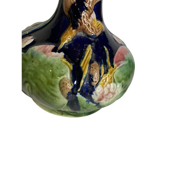 Antique Majolica Hummingbird Vase 8.5 Inch Cobalt Chips - Picture 5 of 11